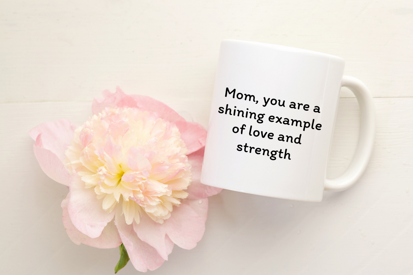 Cherish & Sip: Heartfelt Mugs for Mom - A Daily Dose of Love in Every Cup!