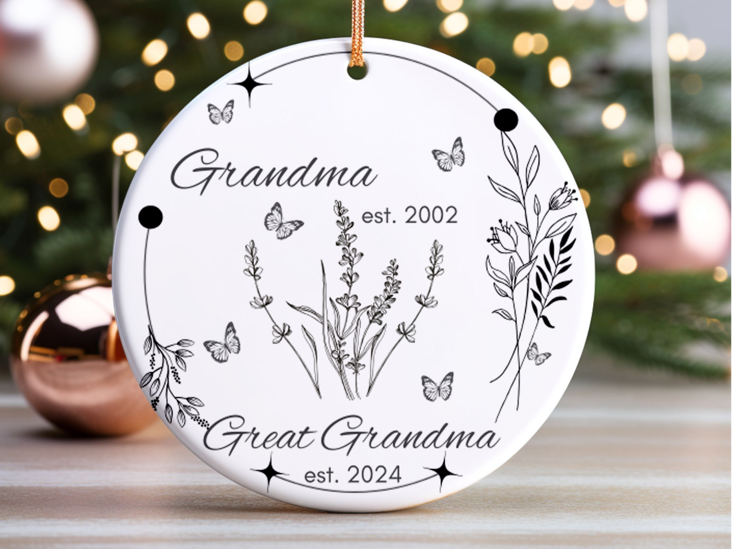 Personalized New Great Grandma Christmas Porcelain Ornament, Pregnancy Reveal to Grandma, First Time Great Grandma Christmas Ornament Gift