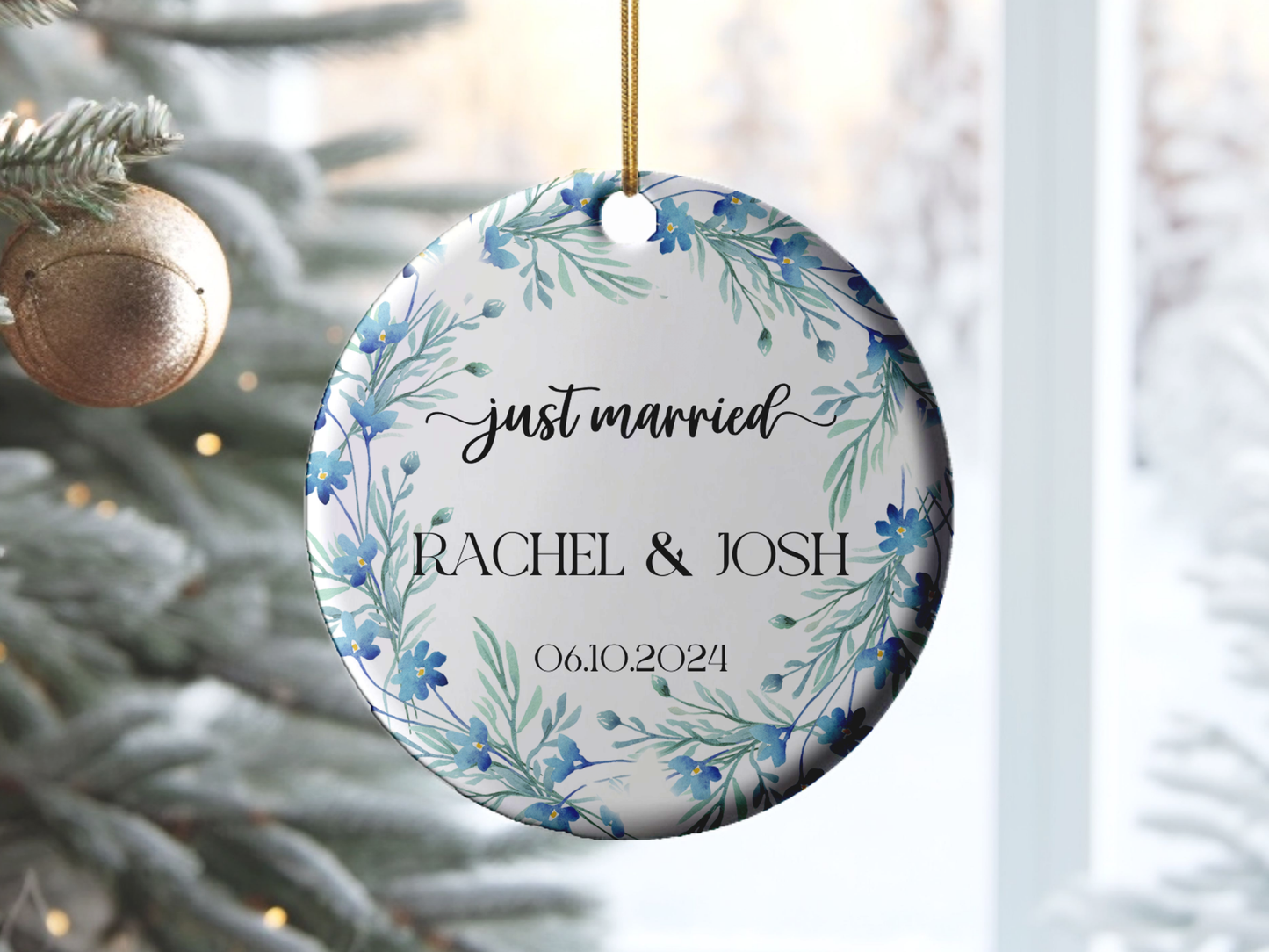 Personalized Just Married Ornament, Custom Newlyweds Bauble Gift, Custom Wedding Keepsake, Wedding Gift, Christmas Newly Married Gift