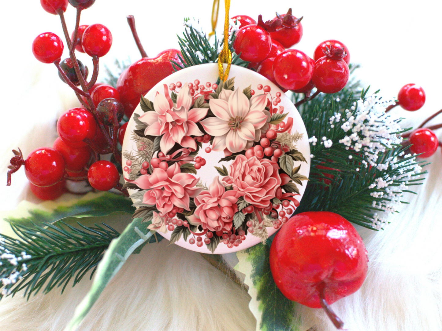 Radiant 3D Porcelain Christmas Wreath Ornament:  Elegance in Every Detail for Your Holiday Joy!